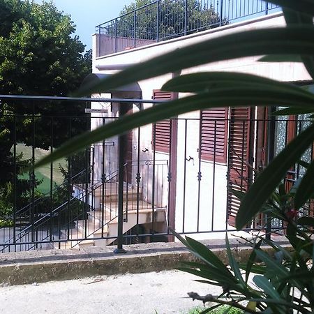 Nonna Caro Hotel Fermo Buitenkant foto