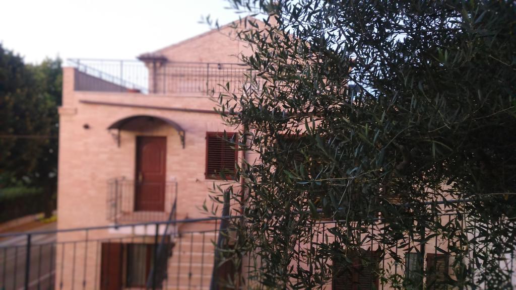 Nonna Caro Hotel Fermo Buitenkant foto