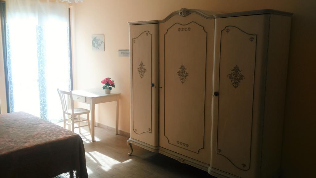 Nonna Caro Hotel Fermo Buitenkant foto
